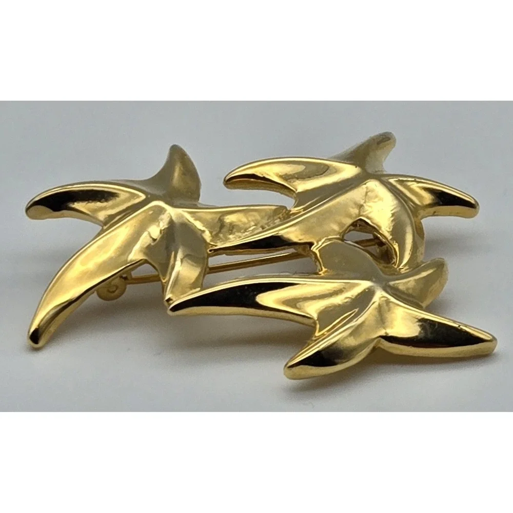 Gold Tone Starfish Brooch‎ Vintage Coastal Chic Ocean Beach Sea Life Pin